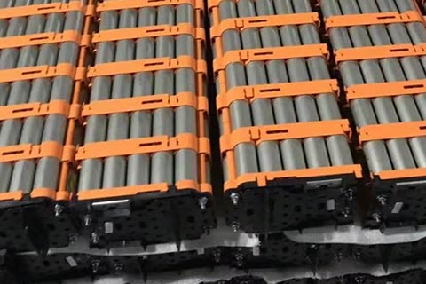 吐鲁番废旧电池回收-上门回收动力电池|高价三元锂电池回收